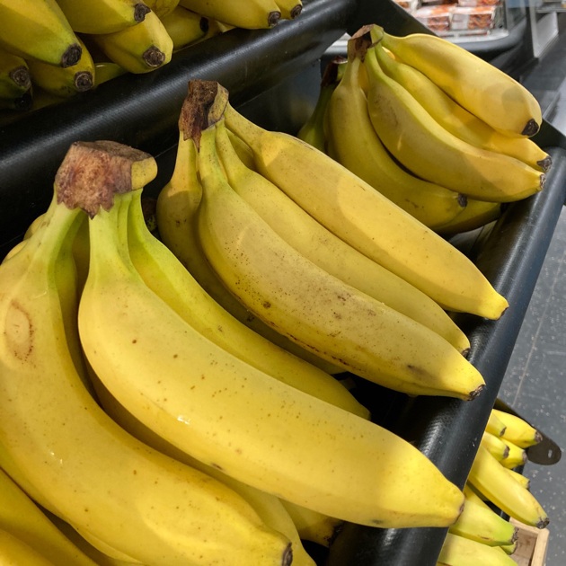 In refrigerated ships, bananas once shaped Central American regimes